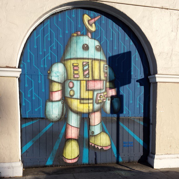 [robot_mural.jpg]